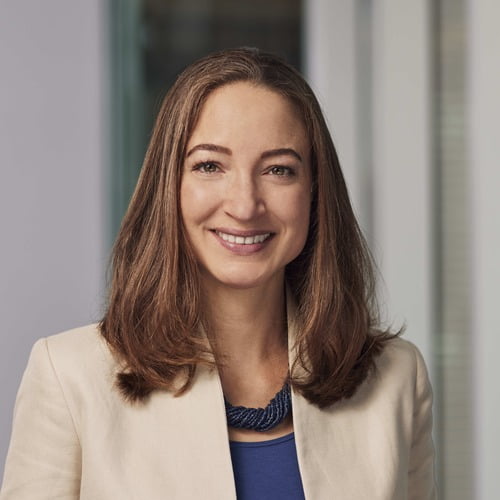 Portraitfoto von Sophie Thurner